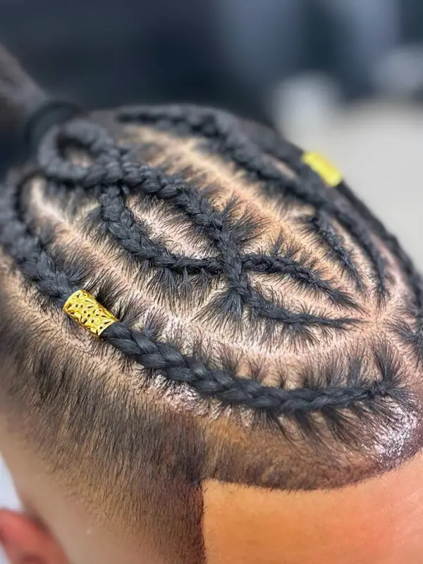 Jazmin Sanchez, San Diego braider, photographed in studio